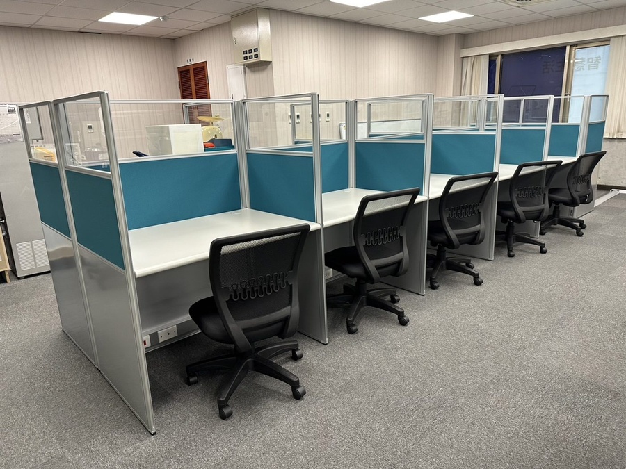 某企業・辦公室